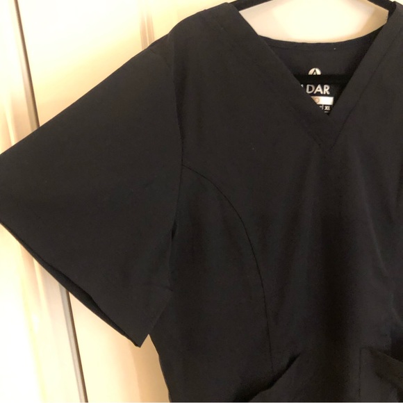 NWT New Adar Pro Sweetheart V-Neck Scrub Top, black color Size XL - Picture 5 of 16
